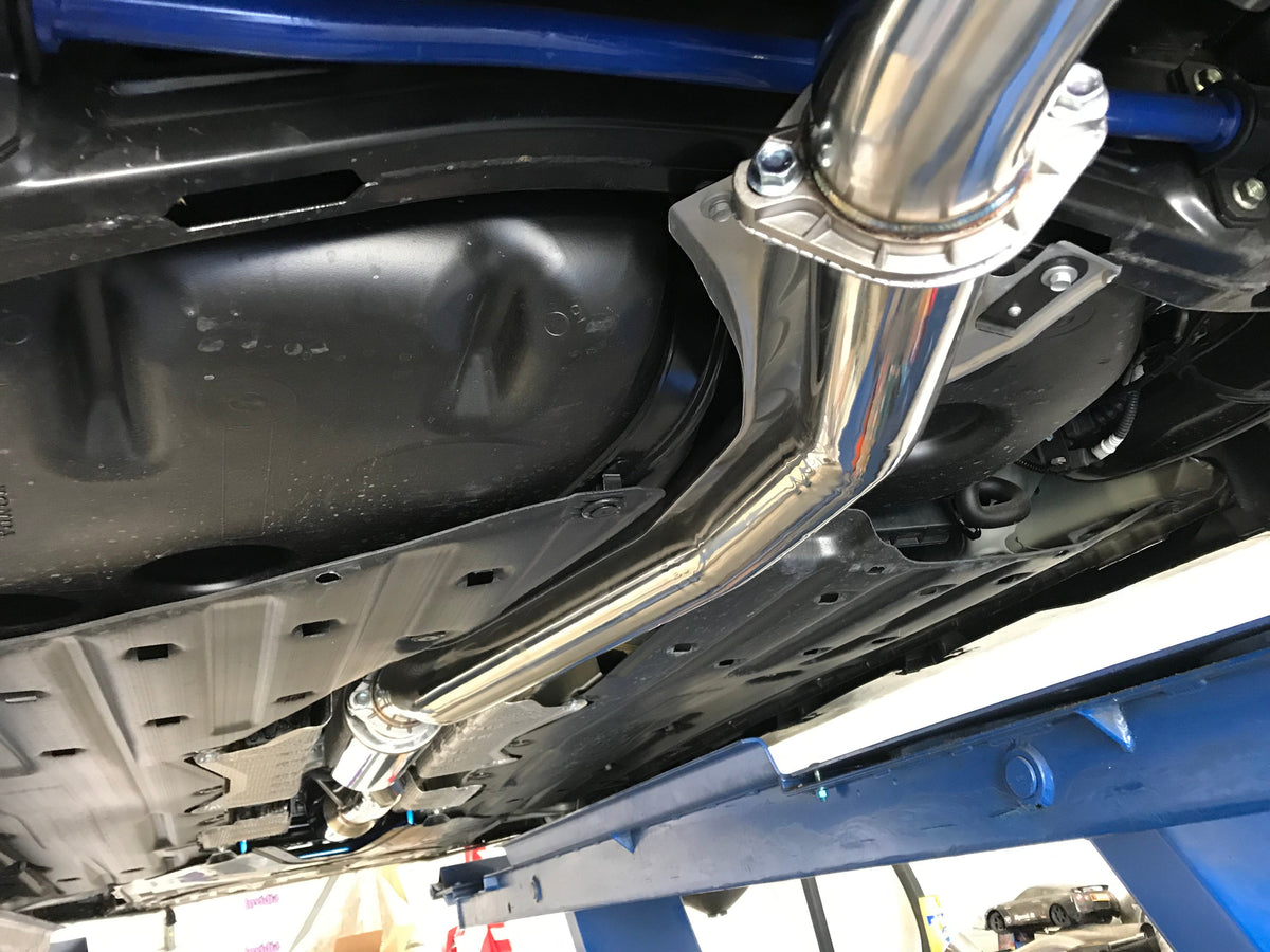 Invidia HS17CTRFQ33ST 17-21 Honda Civic Type-R FK8 Q300 Titanium tip Cat-back Exhaust