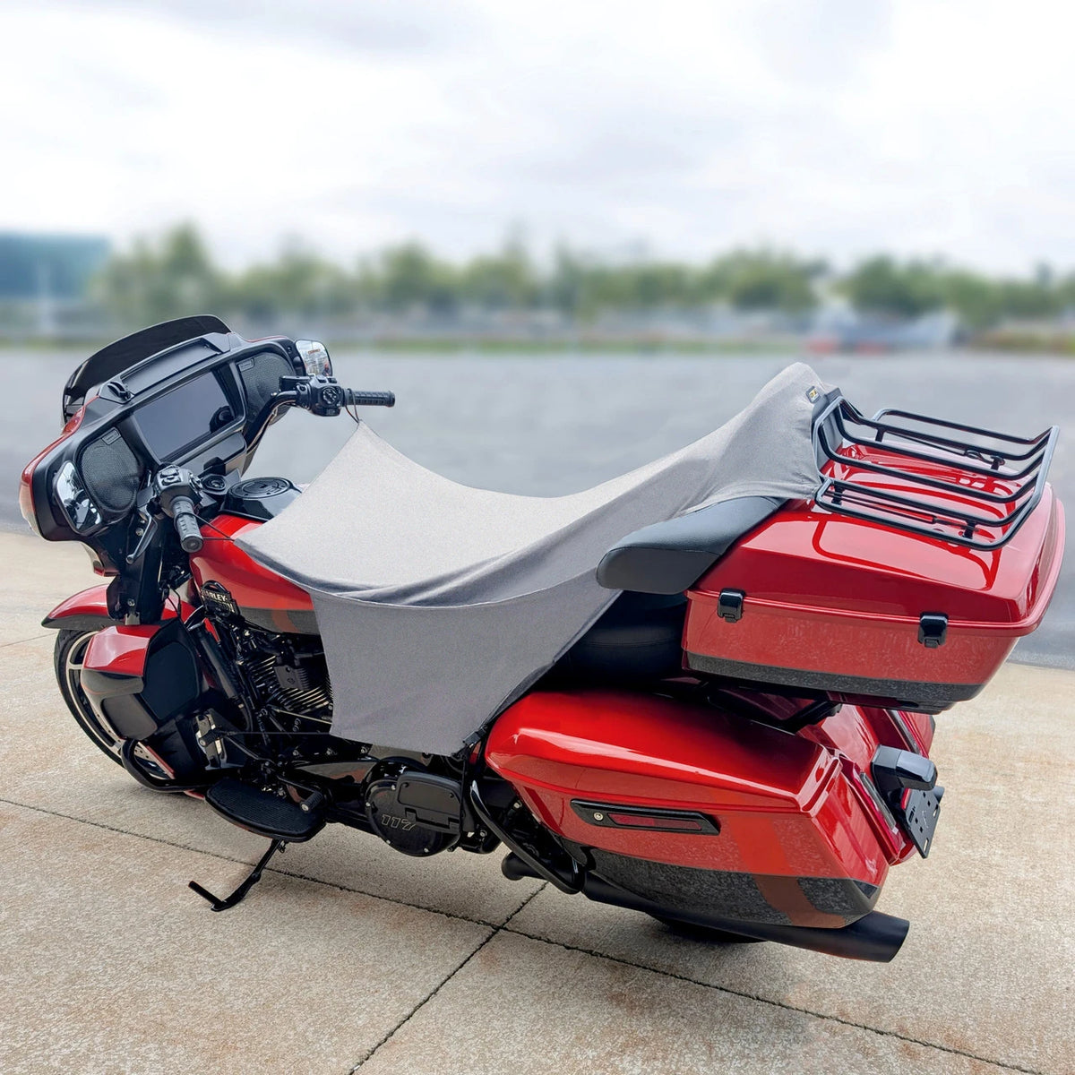 DEI Motorcycle Seat Shade with Hooks/Straps/Storage Bag