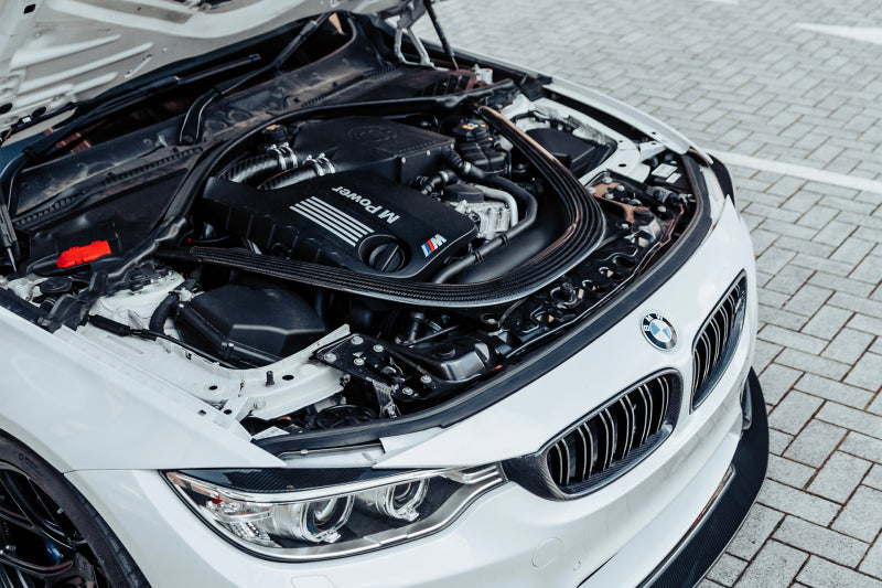 CSF 8082 Charge-Air-Cooler for 2014+ BMW M3/M4 (F8X) Top Mount Crinkle Black