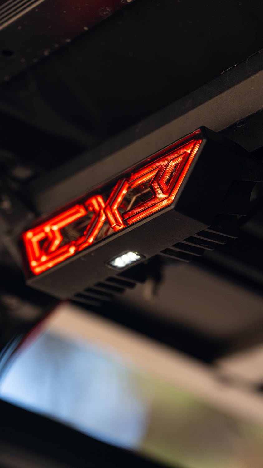 AlphaRex 940020 Arrow-X Universal Multi-Functional Off-Road LED Chase Light - Black