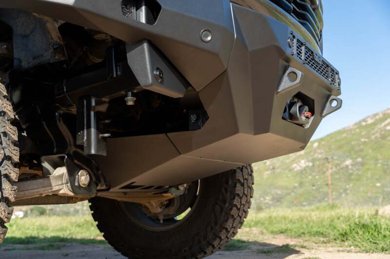 DV8 Offroad 19-23 RAM 1500 Spec Series Bumper Skid Plate - #FBDR1-06SP