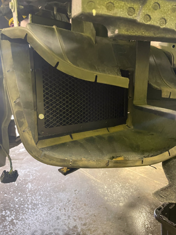 CSF 8258 Radiators w/ Rock Guards for BMW F8X M3/M4/M2C Auxiliary