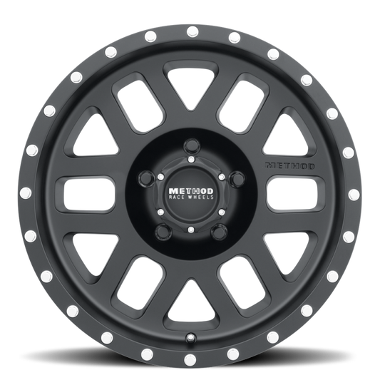 Method MR306 Mesh 17x8.5 0mm Offset 5x4.5 83mm CB Matte Black Wheel