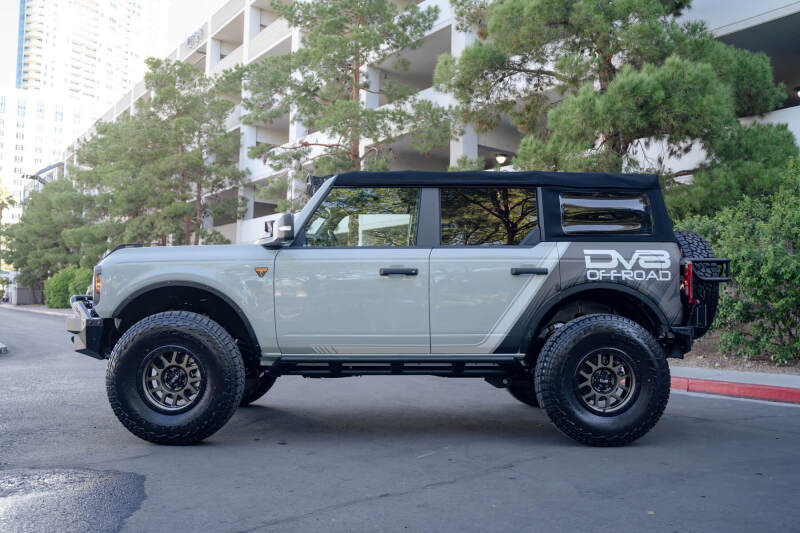 DV8 Offroad 21-22 Ford Bronco FS-15 Series Rock Sliders - #SRBR-01
