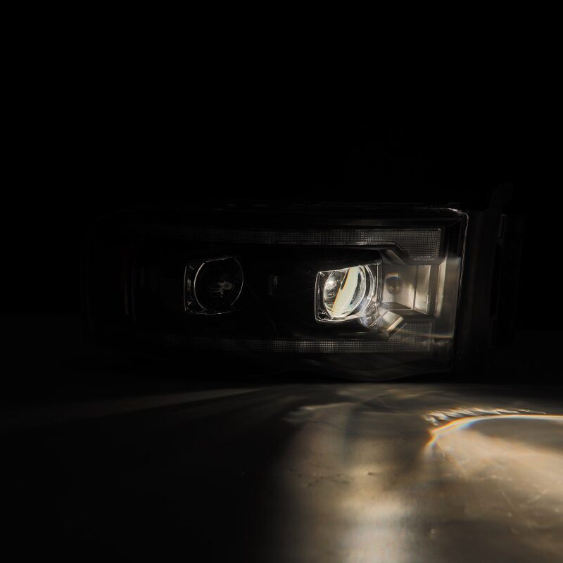 AlphaRex 880571 02-05 Dodge Ram 1500 PRO-Series Projector Headlights Plank Style Chrome with Sequential Signal