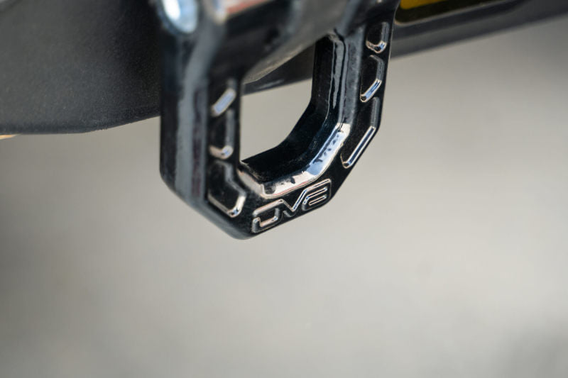 DV8 Offroad Elite Series D-Ring Shackles - Pair (Black) - #UNSK-01BL