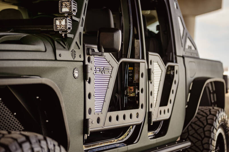 DV8 Offroad Jeep 18+ Wrangler JL / 20+ Gladiator JT Front Rock Doors w/ Perforated Aluminum Mesh - #RDJL-01F