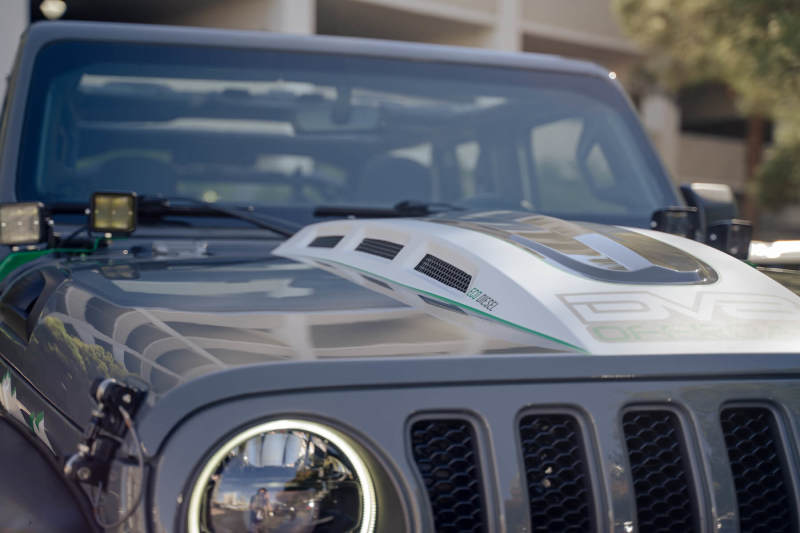 DV8 Offroad 18+ Jeep JL Heat Dispersion Hood - Primer Black - #HDMBJL-01