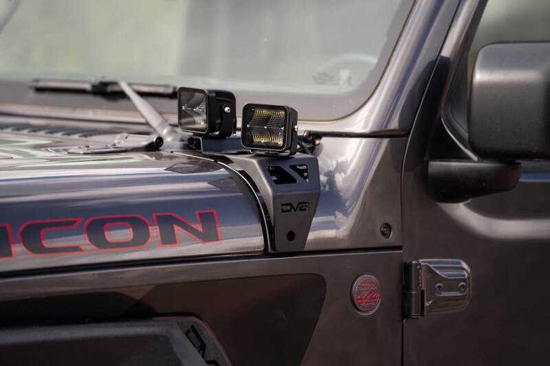 DV8 Offroad 18-22 Jeep Gladiator JT Cowl Light Bar Bracket - #LBJL-04
