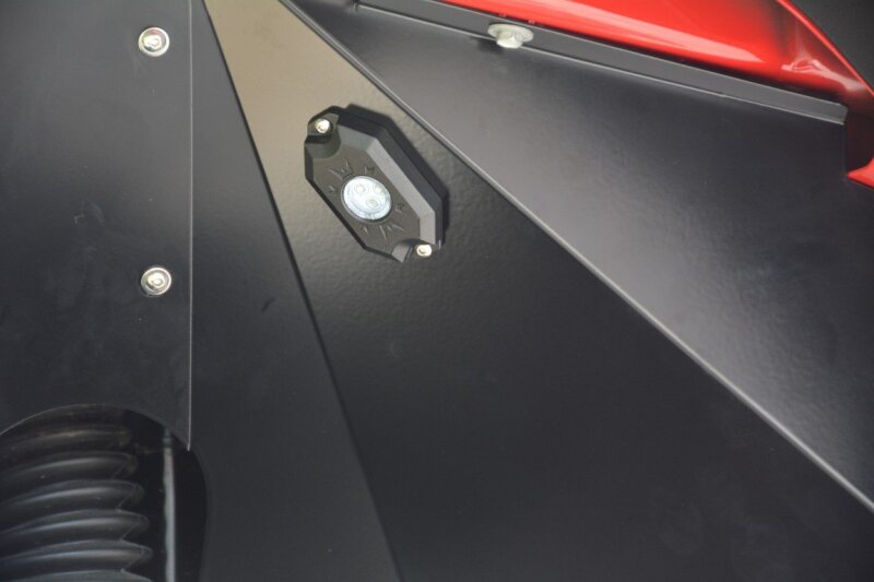 DV8 Offroad 07-18 Jeep Wrangler JK Front Aluminum Inner Fender - Black - #INFEND-01FB