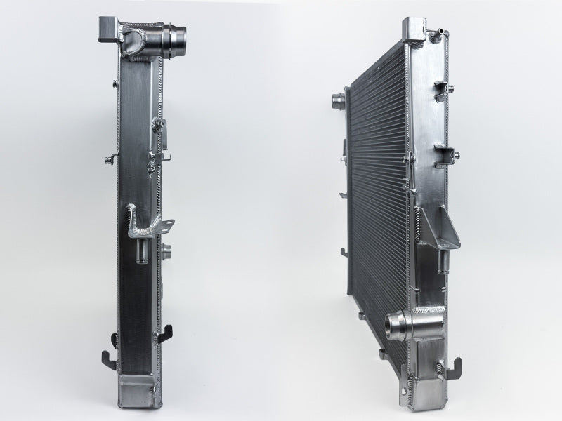 CSF 7227 Radiator for Porsche 955/957 Cayenne / Audi Q7