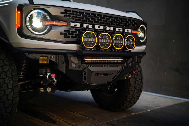 DV8 Offroad Elite Series 20in Dual Row Light Bar w/ Accent Light - #BE20EW200W-H