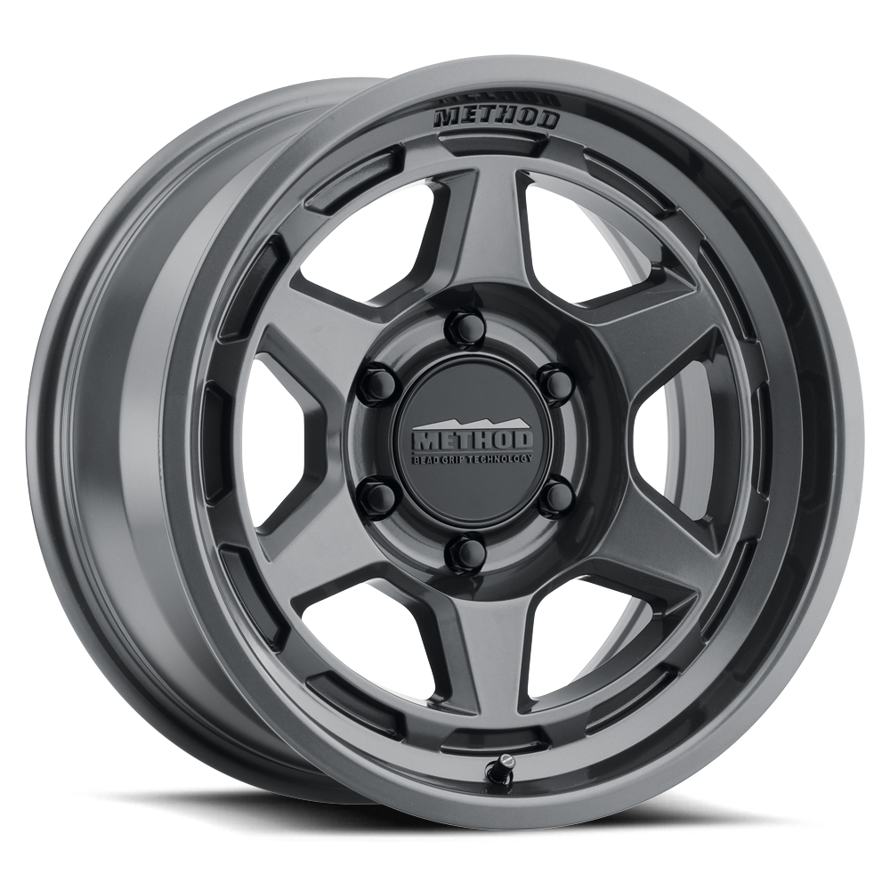 Method MR708 17x9 / 6x135 BP / -38 Offset / 3.5in BS Wheel - Gloss Titanium