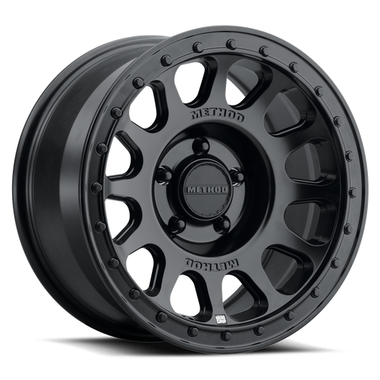 Method MR709 HD Bead Grip 18x 9in / ET12 / 5x5 BP / 71.5mm Bore - Black Wheel