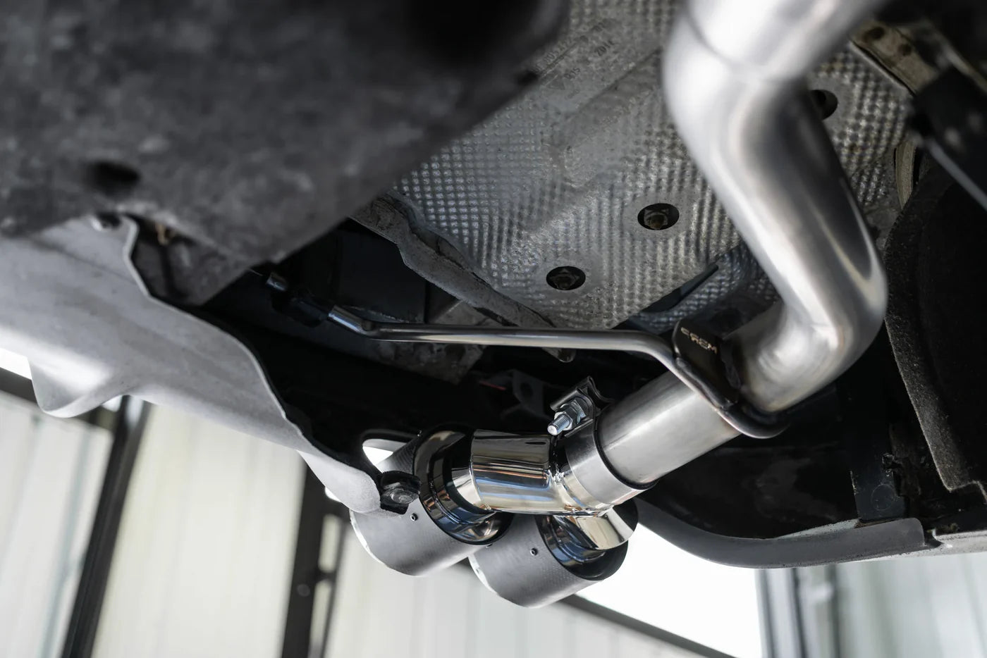MBRP S56023CF Axle-Back Exhaust System - 2014-2025 Porsche Macan Turbo / S / GTS (Race) | T304 Stainless